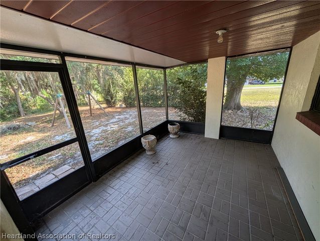 303 E Waterway Avenue NW, Lake Placid, FL 33852