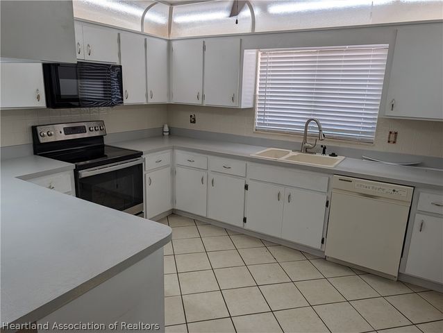 303 E Waterway Avenue NW, Lake Placid, FL 33852