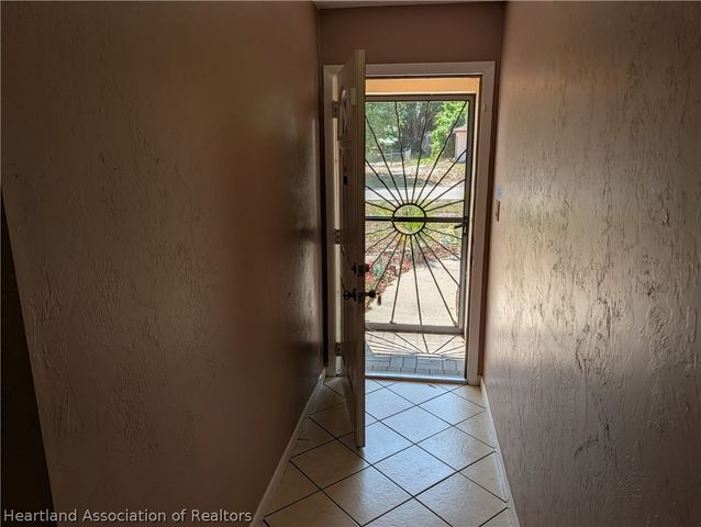 303 E Waterway Avenue NW, Lake Placid, FL 33852