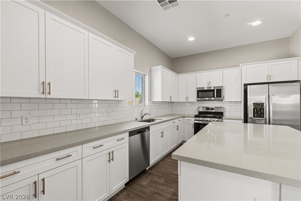 1116 Boylston Avenue, Las Vegas, NV 89030 — photo 4