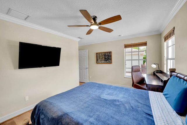 10387 Gentlewood Forest Drive, Boynton Beach, FL 33473