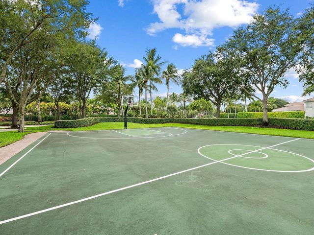 10387 Gentlewood Forest Drive, Boynton Beach, FL 33473