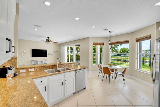 10387 Gentlewood Forest Drive, Boynton Beach, FL 33473