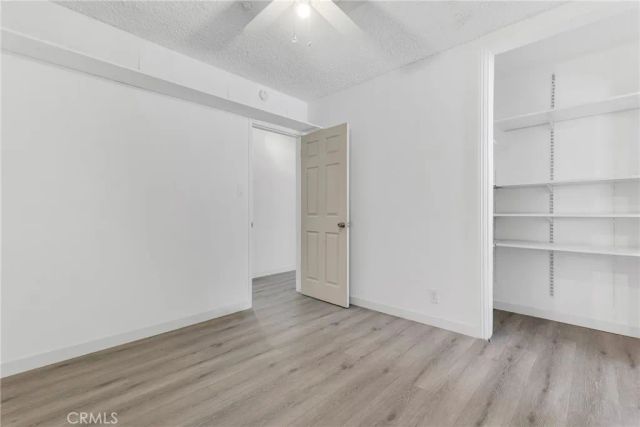 8101 Lemona, Los Angeles, CA 91402