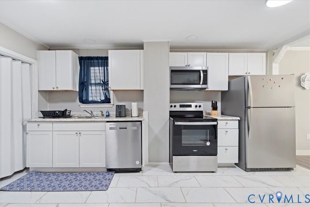 1011 Melville St, Petersburg, VA 23803