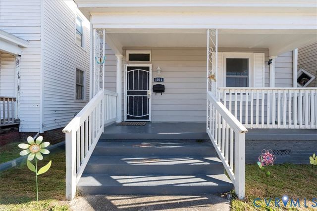 1011 Melville St, Petersburg, VA 23803