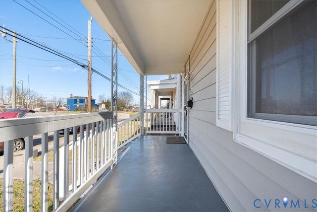 1011 Melville St, Petersburg, VA 23803