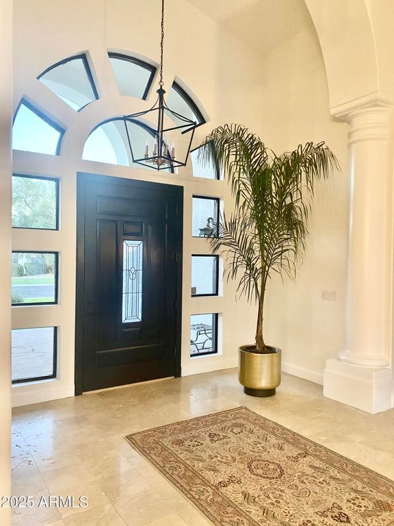 4551 E COCHISE Road, Phoenix, AZ 85028