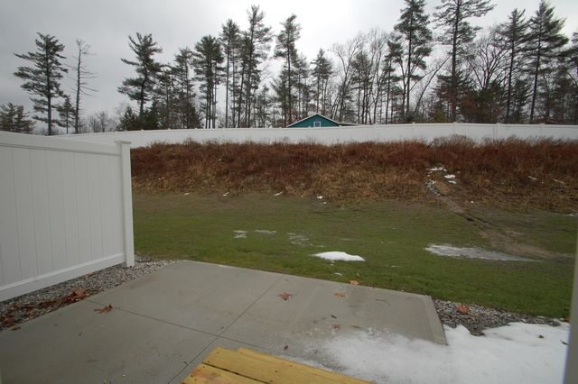 4C Dearborn Circle, Goffstown, NH 03045