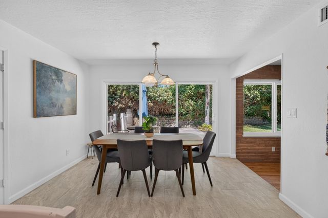 8161 Toyon Ave, Fair Oaks, CA 95628