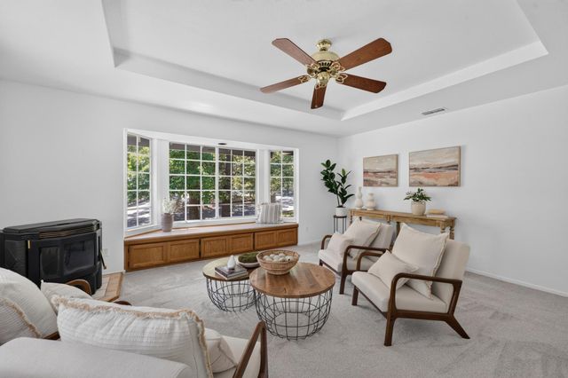 8161 Toyon Ave, Fair Oaks, CA 95628