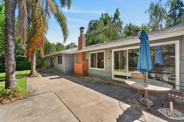 8161 Toyon Ave, Fair Oaks, CA 95628