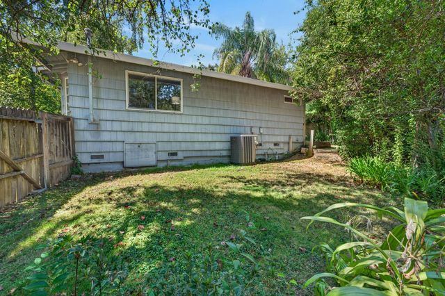 8161 Toyon Ave, Fair Oaks, CA 95628