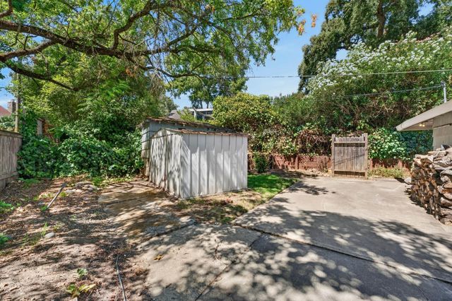 8161 Toyon Ave, Fair Oaks, CA 95628