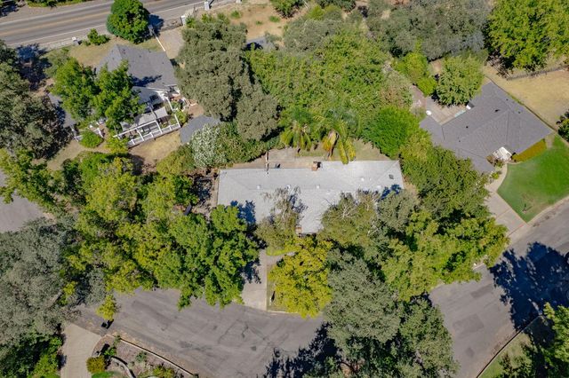 8161 Toyon Ave, Fair Oaks, CA 95628
