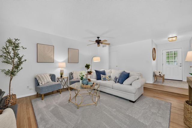 8161 Toyon Ave, Fair Oaks, CA 95628