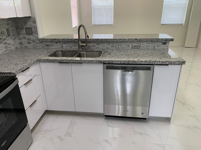 14020 SW 152nd Terrace, Miami, FL 33177