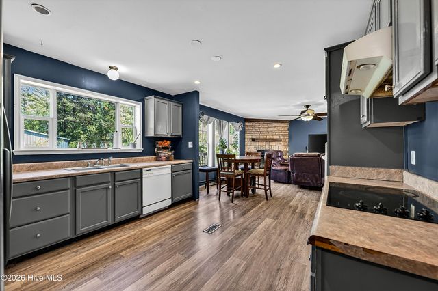 201 Michelle Lane, Maysville, NC 28555