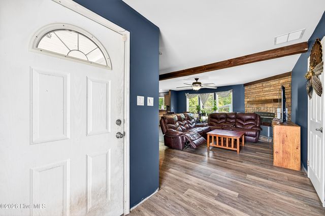 201 Michelle Lane, Maysville, NC 28555