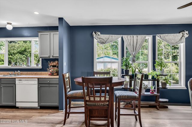 201 Michelle Lane, Maysville, NC 28555