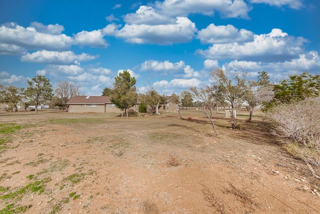 11707 W County Rd 58, Midland, TX 79707