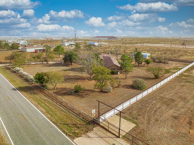 11707 W County Rd 58, Midland, TX 79707