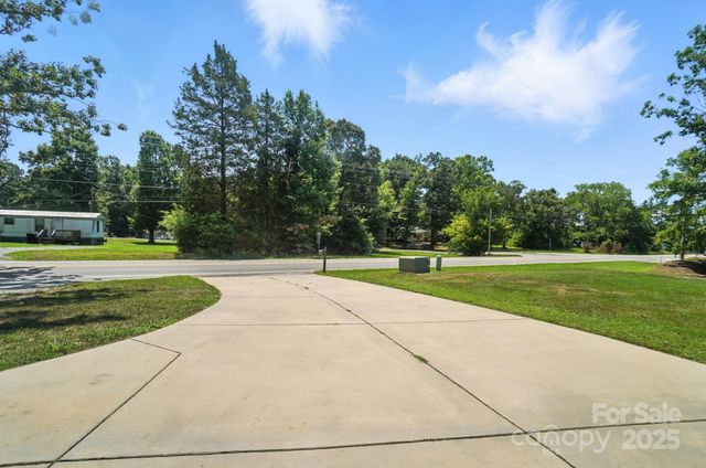 3907 Morgan Mill Road, Monroe, NC 28110