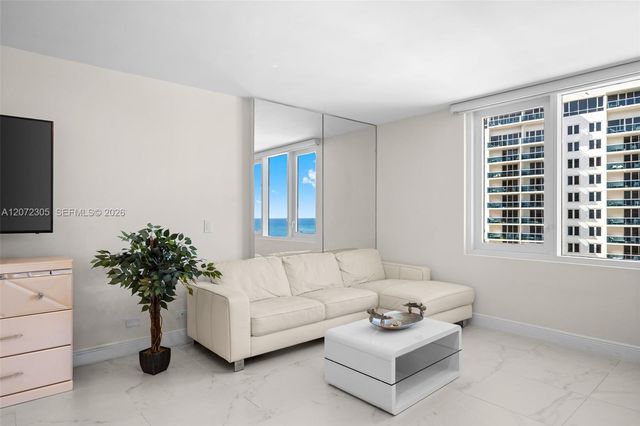 2301 Collins Avenue 1014, Miami Beach, FL 33139