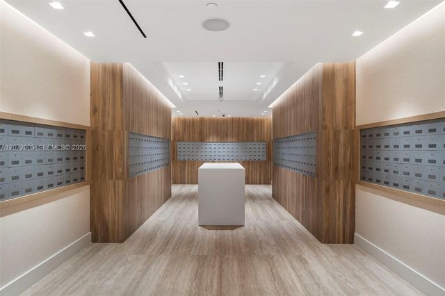 2301 Collins Avenue 1014, Miami Beach, FL 33139