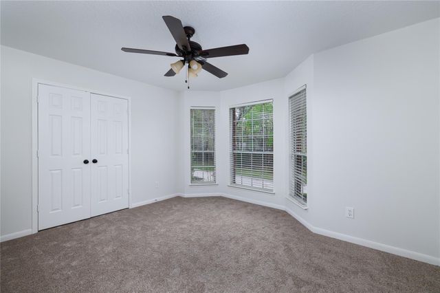 107 N Sunny Slope Circle, The Woodlands, TX 77381