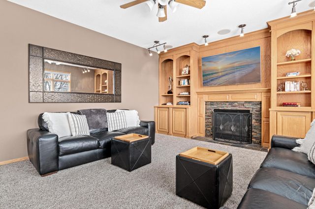 1392 156th Lane NW, Andover, MN 55304