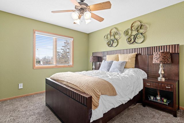 1392 156th Lane NW, Andover, MN 55304