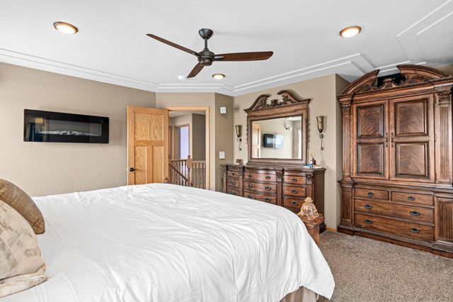 1392 156th Lane NW, Andover, MN 55304