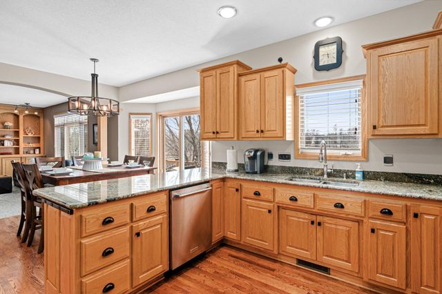 1392 156th Lane NW, Andover, MN 55304