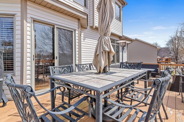 1392 156th Lane NW, Andover, MN 55304