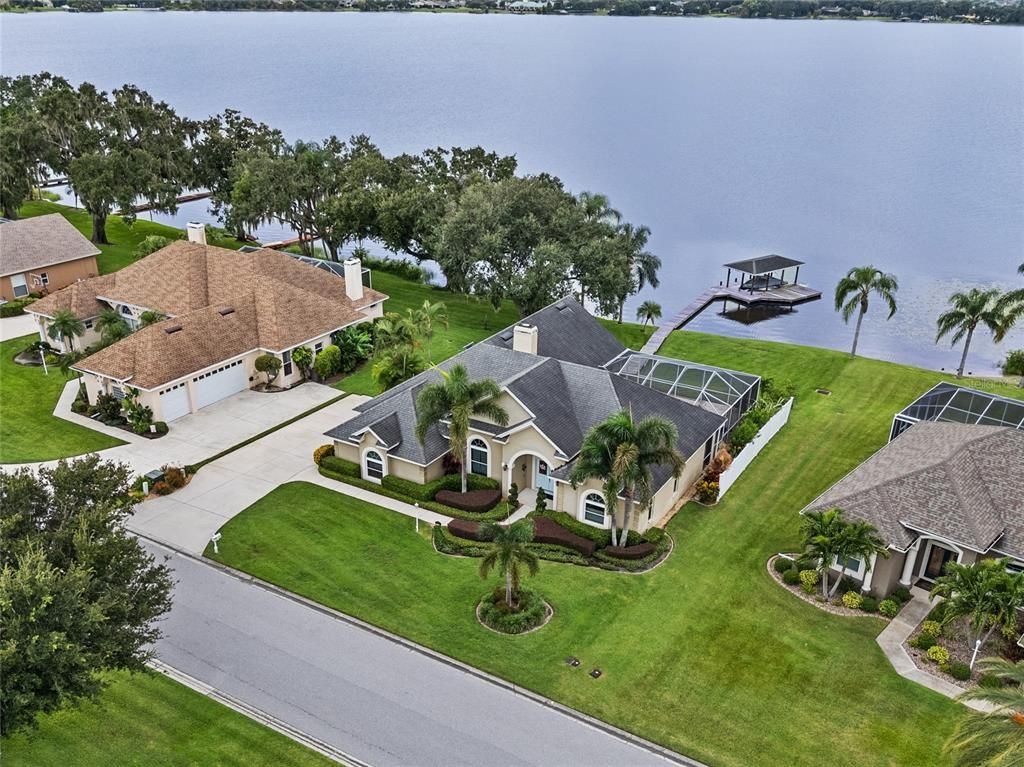 220 RUBY LAKE LANE, Winter Haven, FL 33884