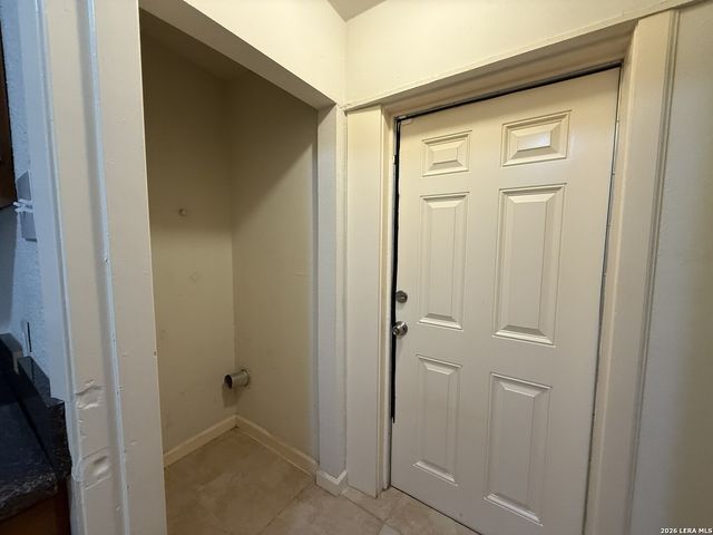 606 Elkhorn, San Antonio, TX 78218