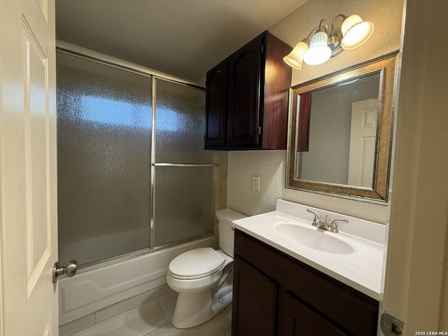 606 Elkhorn, San Antonio, TX 78218