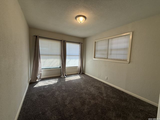 606 Elkhorn, San Antonio, TX 78218