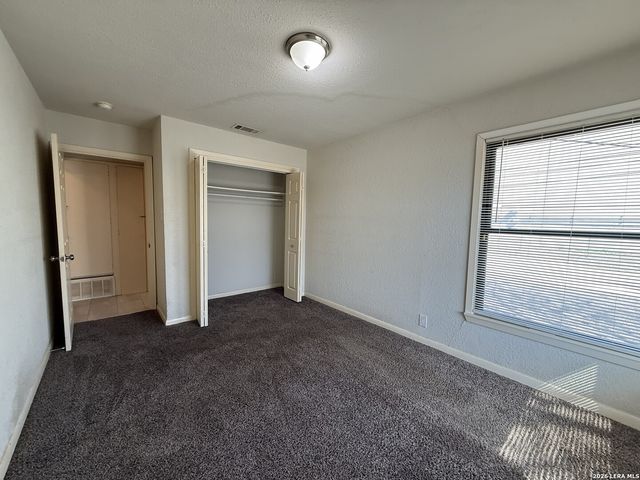 606 Elkhorn, San Antonio, TX 78218