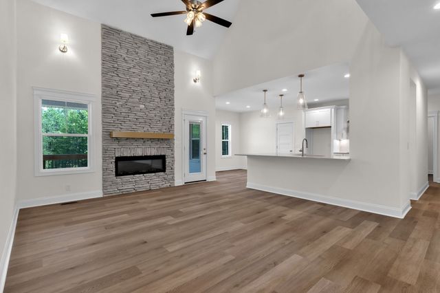 1065 Gholson Road, Clarksville, TN 37043