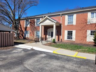 7450 Lions Head Drive # A, Indianapolis, IN 46260
