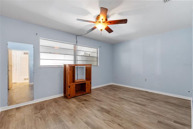 6050 21ST STREET N 20, St Petersburg, FL 33714