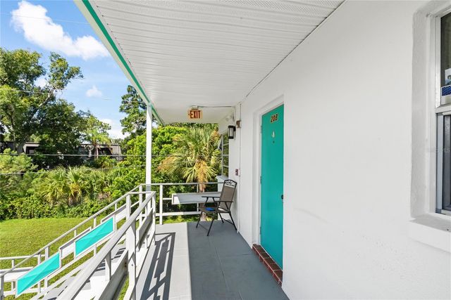6050 21ST STREET N 20, St Petersburg, FL 33714