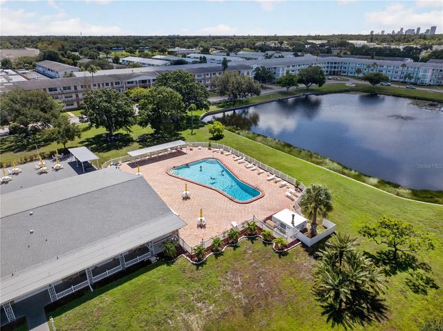 6050 21ST STREET N 20, St Petersburg, FL 33714