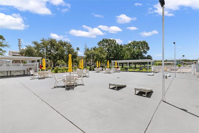 6050 21ST STREET N 20, St Petersburg, FL 33714