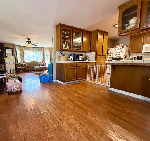 2514 Hogan Ct, Valley Springs, CA 95252