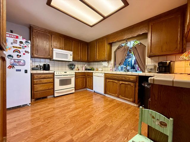 2514 Hogan Ct, Valley Springs, CA 95252