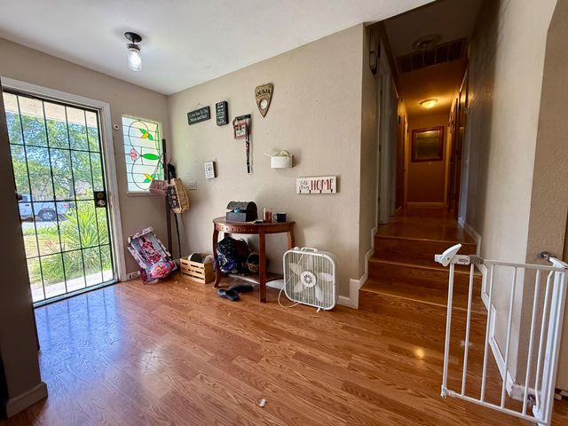 2514 Hogan Ct, Valley Springs, CA 95252