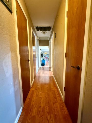 2514 Hogan Ct, Valley Springs, CA 95252